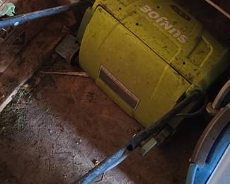Sun Joe Electric Dethatcher or Scarifier AJE