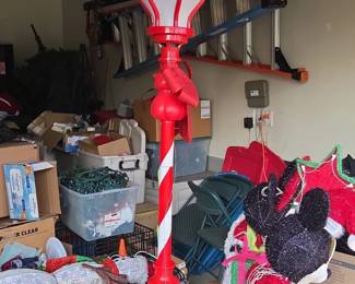 Disney Mickey Minnie Christmas Lamppost Decoration