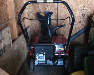 Toro Power Clear R Snow Blower third image