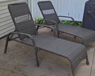 Resin Wicker Chaise Lounges second image