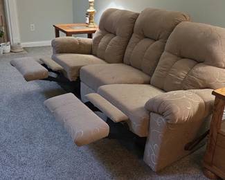 LaZBoy Pinnacle Reclining Sofa second image