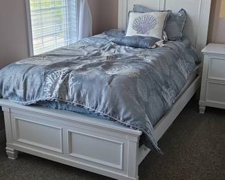 White Twin Panel Bed Set
