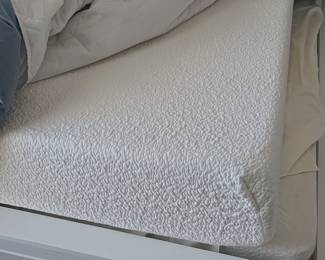 White Twin Panel Bed Set third image