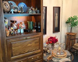 Coffee table, vintage rotary phones, decor