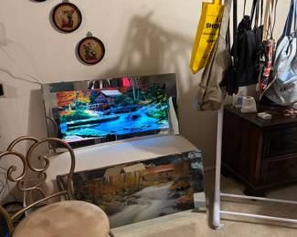 Makeup chair