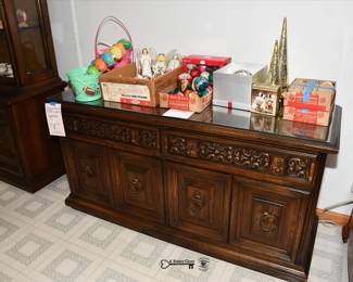 140Dining Room