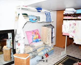 032Living Room