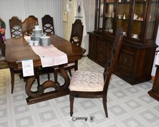 175Dining Room