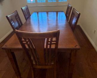 Dinning table w 6 chairs solid wood measurements next pics 