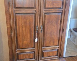Vintage dresser with doors