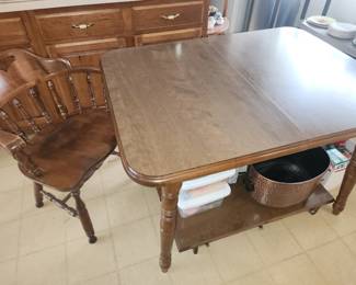 Dining table and 4 chairs