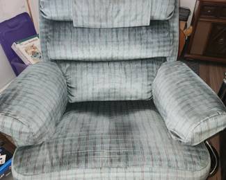 Recliner
