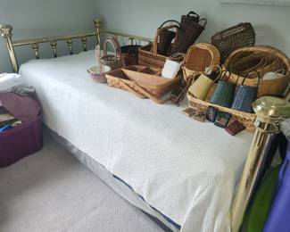 Brass daybed with trundle