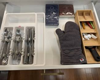 Kitchen cutlery and more