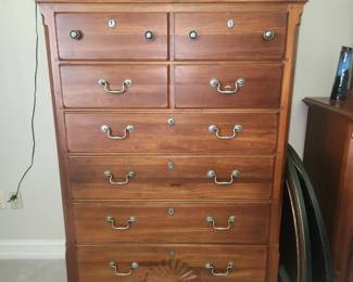 Broyhill chest