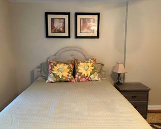 Queen bed