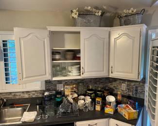Kitchenware 