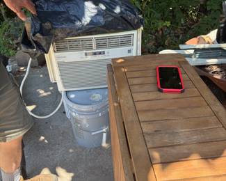 AC window unit