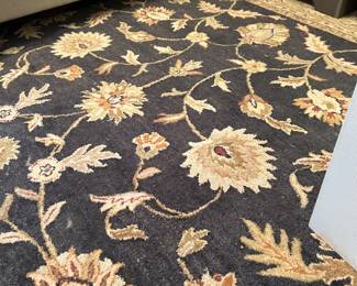 Area rug