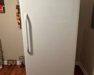 Upright freezer
