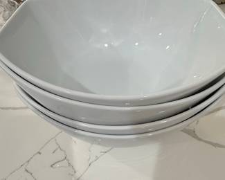 overandback Porcelain Square Serving Bowls