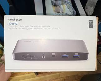 Kensington SD2500T Thunderbolt 3 and USB-C Dual 4K Hybrid Nano Dock