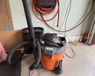 RIDGID 12 Gallon 5.0 Peak HP Wet/Dry Shop Vacuum