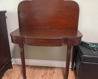 Federal Style Mahogany Flip-Top Game Table