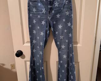 Judy Blue Super Flare Star Jeans