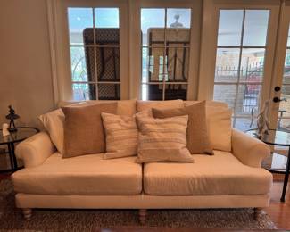 Pottery Barn Carlisle White Sofa Approx. 88 x 45. Comes with 8 pillows you see in photo. Available for presale. $300