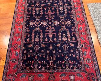 Orential Rug 7 1/2 x 4 1/2