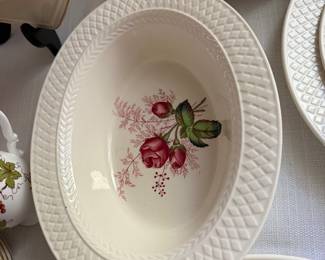 Copeland Spode bowl in the Lady Anne