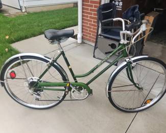 Vintage Schwinn Collegiate bicycle