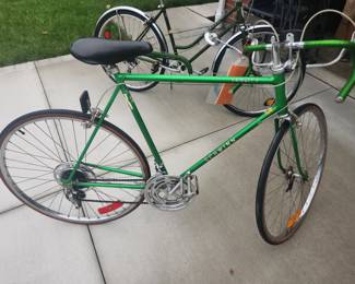 Vintage Schwinn 10 speed