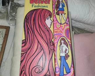 1971 Chrissy Velvet Fashions doll