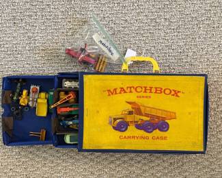 Vintage Matchbox cars with carrying case