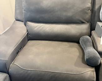 Power Recliners