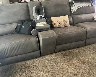 Ashley Furniture Media Sectional 4 Pc Set