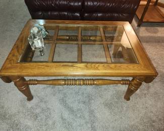 Drop leaf coffee table 