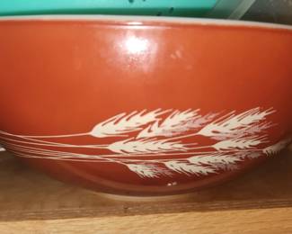 Vintage Pyrex 