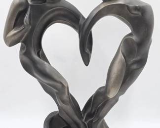 Danel Heart sculpture
