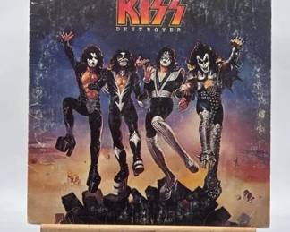 Kiss record