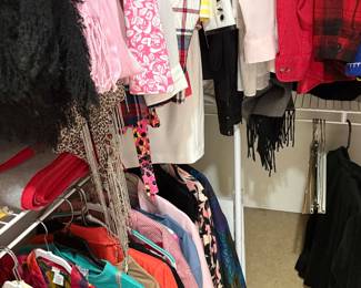Women’s clothes size 8 to 10