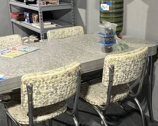Vintage dinette table and chairs $150