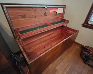 Lane Cedar Chest