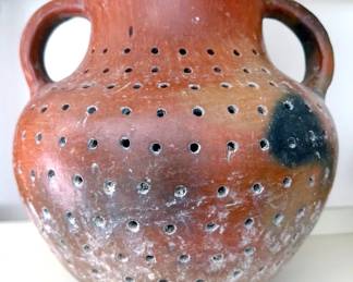 Guatemalan chalchiquihuite vessel
