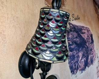 Wall Sconce with Tiffany-Style Shade