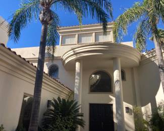 Best Moving estate sale 6500 sft in Chatsworth
