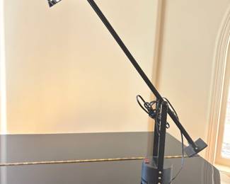 Artemide Tizio table lamp style