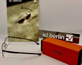 Designer Frames by Mercedes-Benz Brand ic! Berlin with Case
